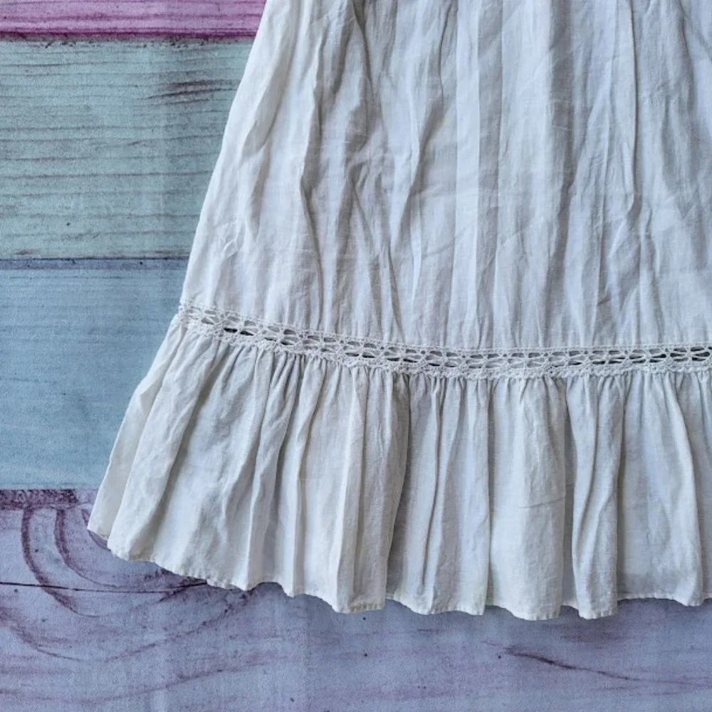 Urban Outfitters‎ White Antoinette Open Back Lace Trim RUffle Hem Midi Dress XS
